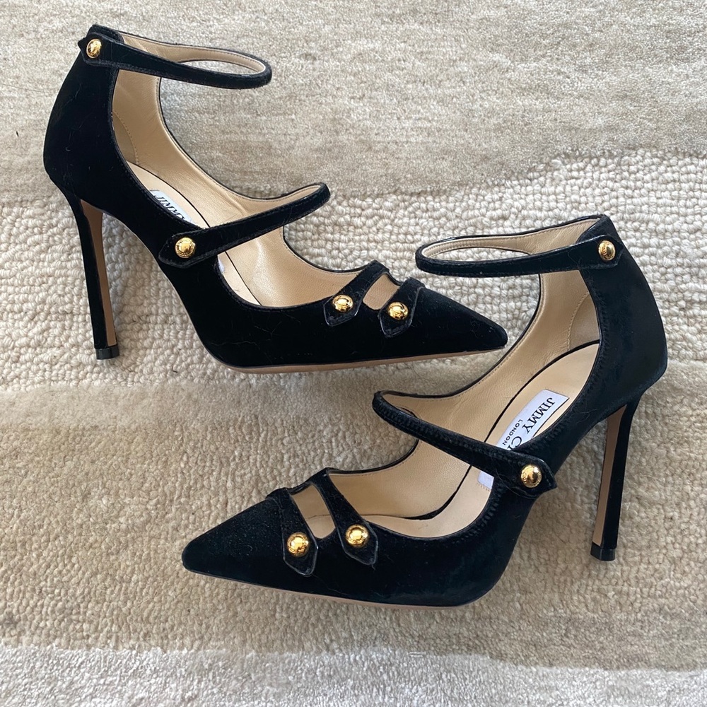 Jimmy Choo velvet pump